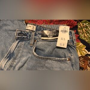 NWT Abercrombie wide leg jeans
